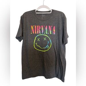 Nirvana Smile Face Multicolor Short Sleeve Crewneck T-Shirt in Grey Unisex Sz XL